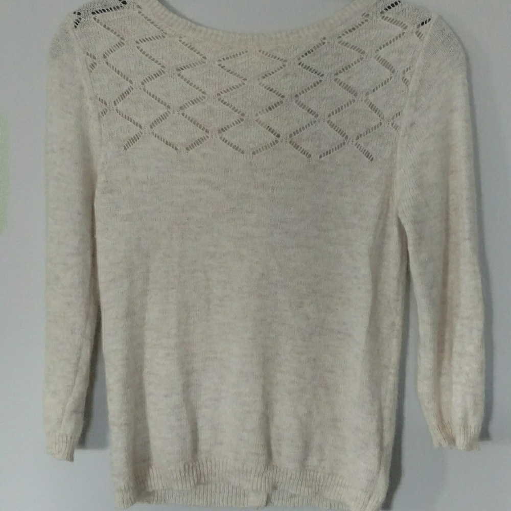 Forever 21 button back sweater sz small